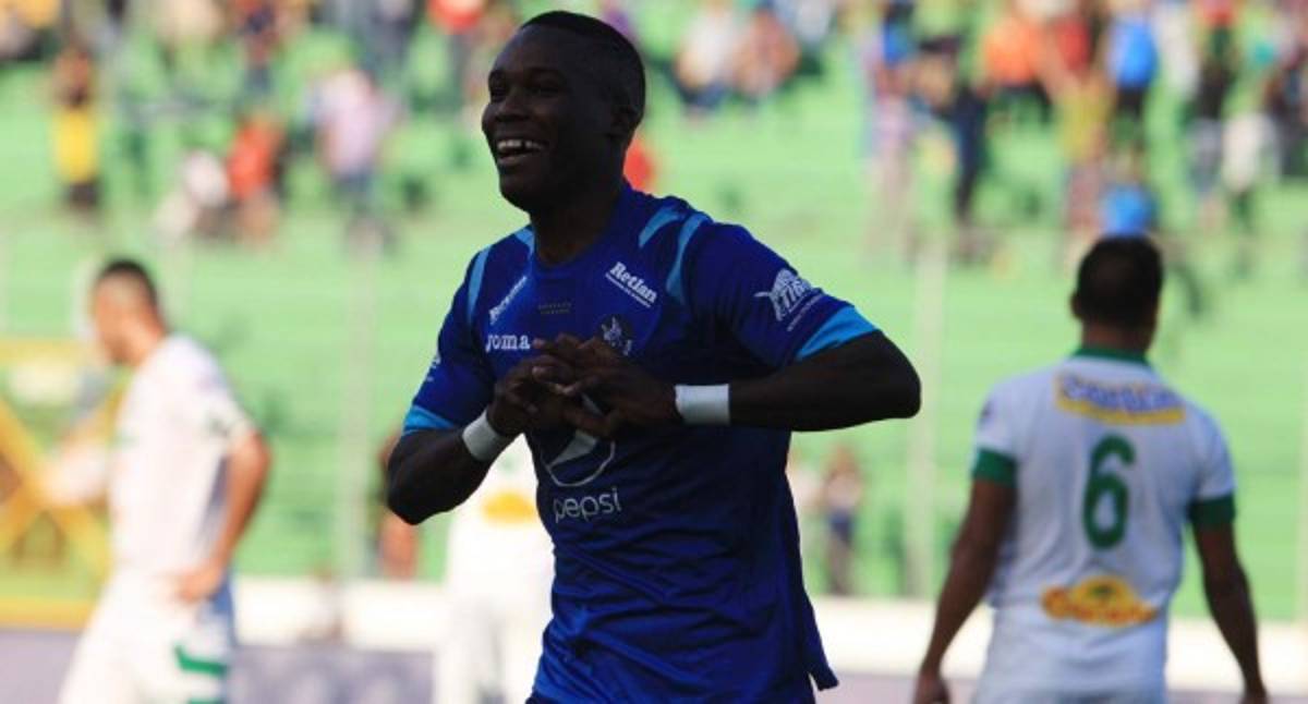 Un Motagua intratable derrota al Platense en el Nacional y asciende al subliderato