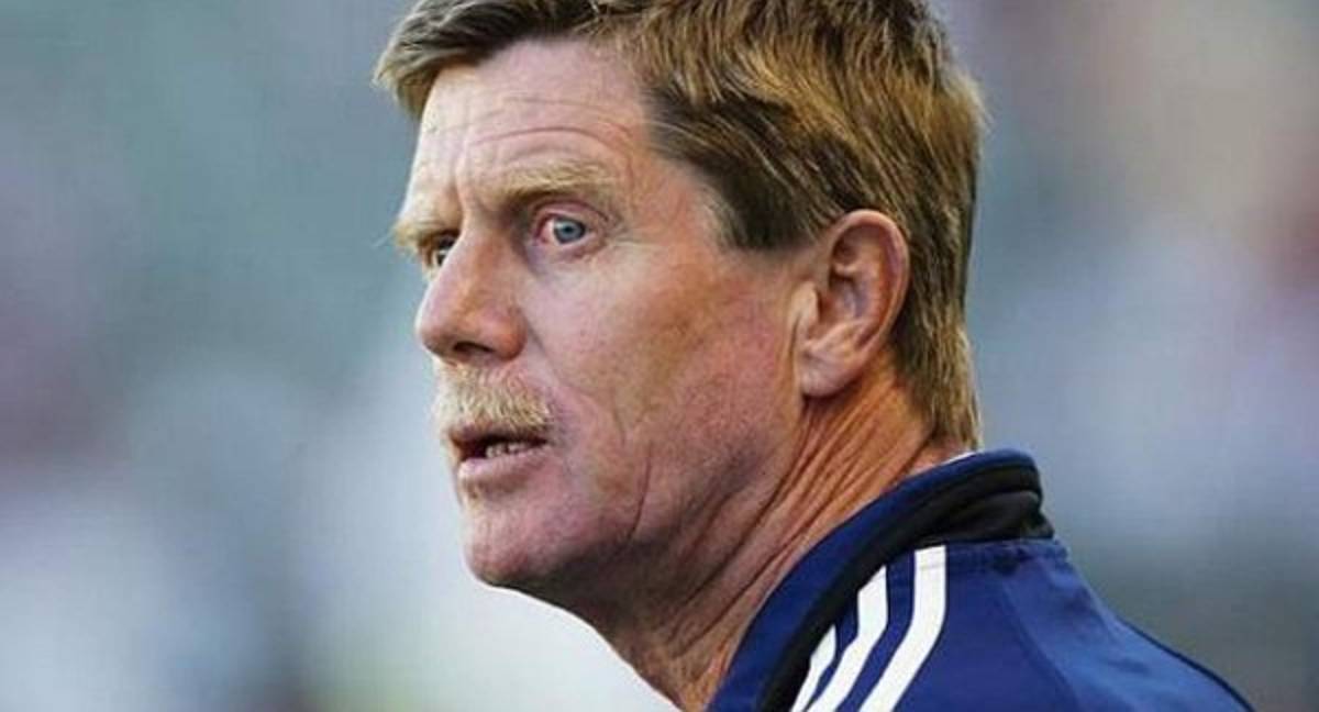 Mundialistas, interinatos y pruebas: Los 27 entrenadores que ha tenido Chivas en la era de Jorge Vergara