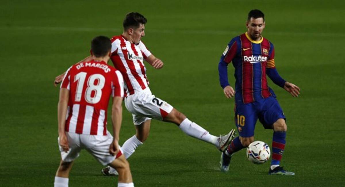 Las cláusulas de los futbolistas al descubierto: Fiestas, no viajar en avión y una playa privada