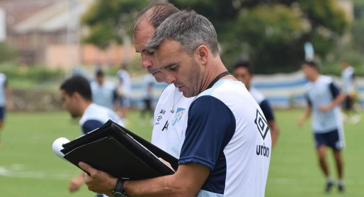 Su régimen de trabajo: Pablo Lavallén y los 10 mandamientos que pondrá en práctica en el Olimpia