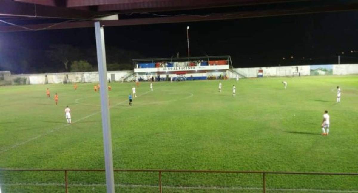 ¡Crece el fútbol pinolero! Las canchas donde se juega la Primera División en Nicaragua