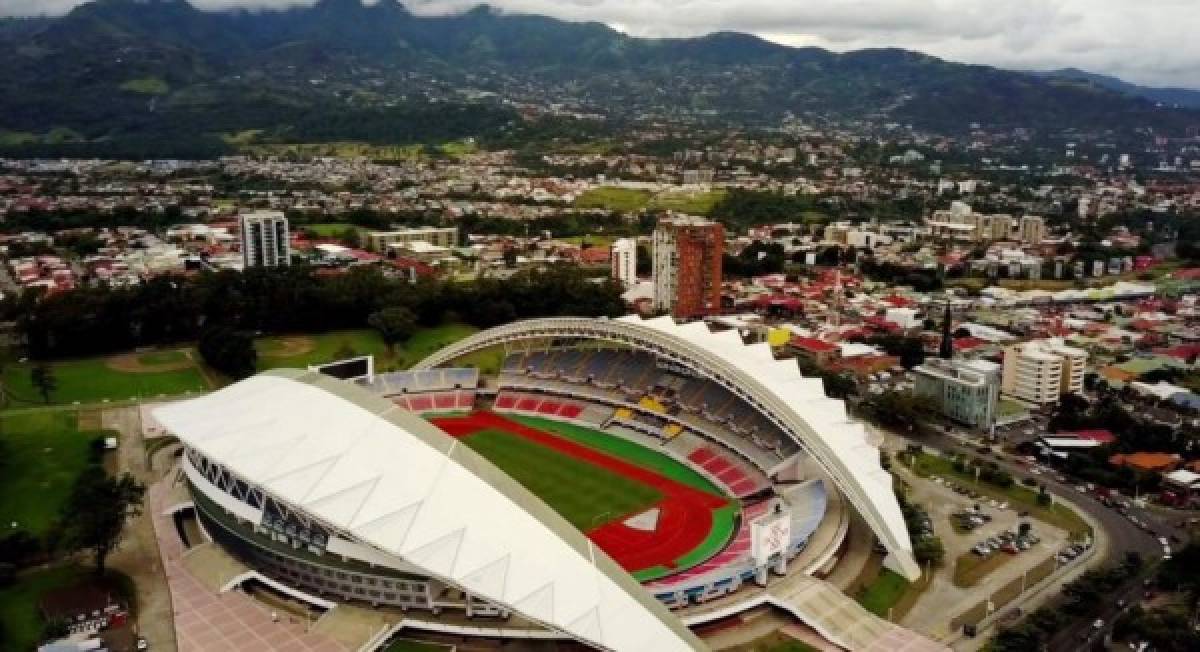 Nayib Bukele, presidente de El Salvador, promete construir el mejor estadio de toda Centroamérica