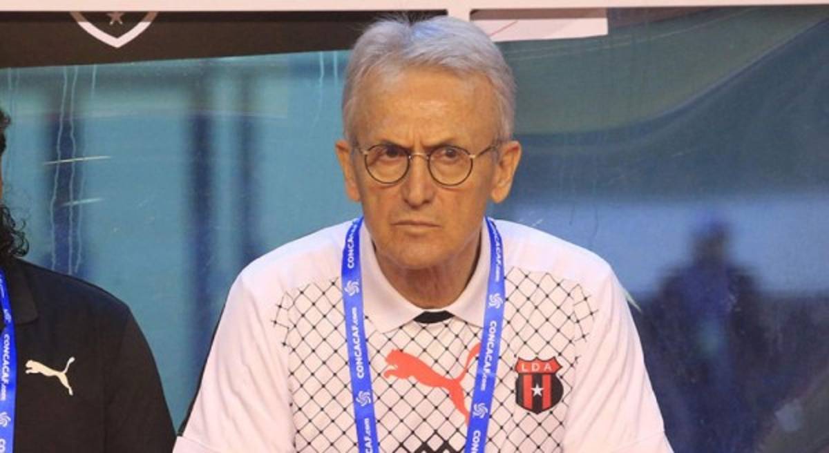 Benito Floro insiste en que su equipo está 'haciendo un buen trabajo”