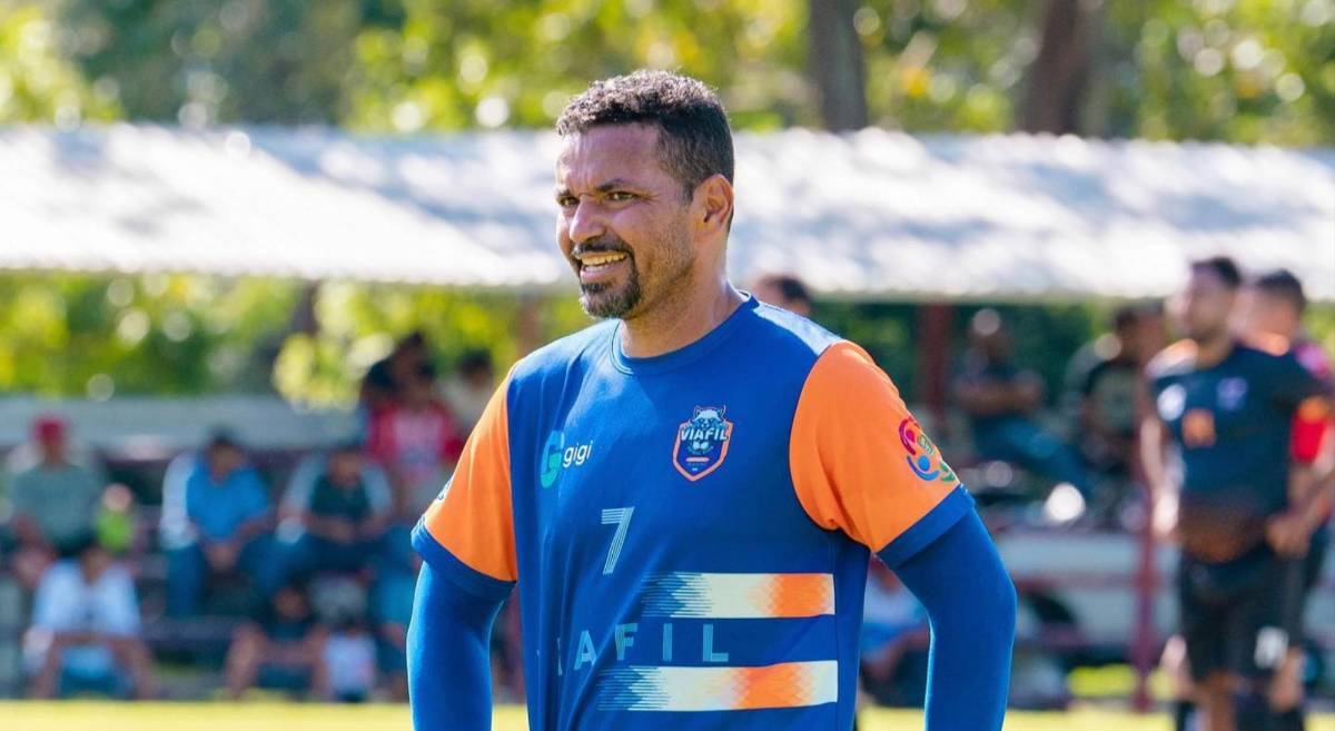 ¿Cómo lucen? Equipo burocrático ficha exseleccionados nacionales retirados y arman 11 titular de lujo