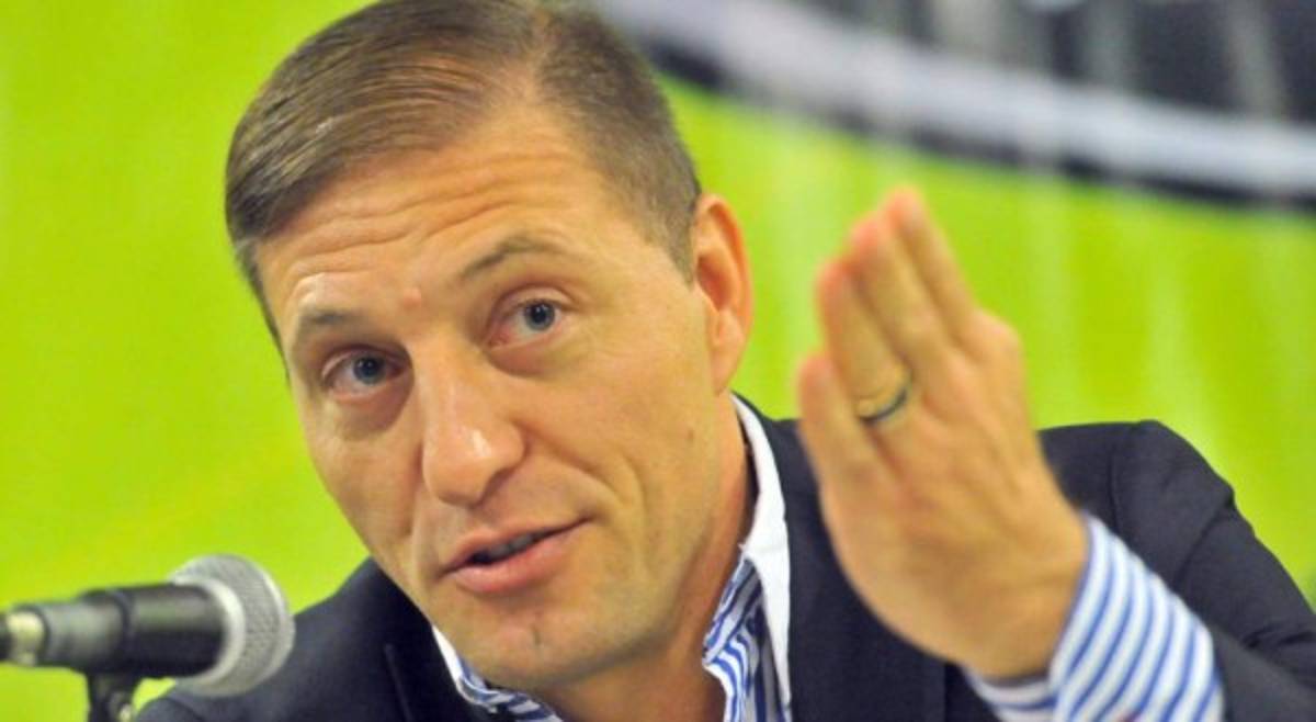 Así es la bella esposa de Néstor Pitana, el árbitro argentino que pitará Australia-Honduras