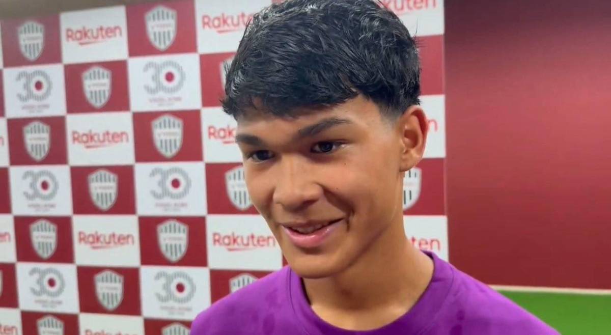 Tiene 17 años, sangre filipina y se hizo famoso tras marcar en su debut con Barcelona: No sabía ni cómo celebrar