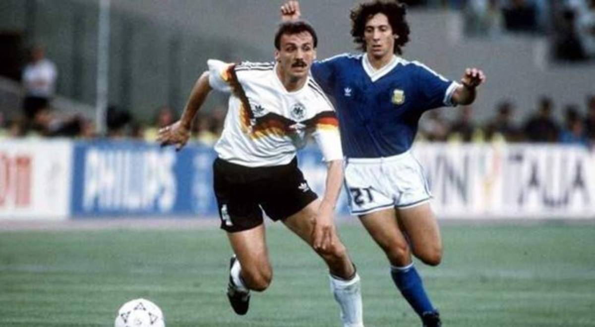 El pasado futbolístico de Troglio y Héctor Vargas con suceso en La Plata, Argentina