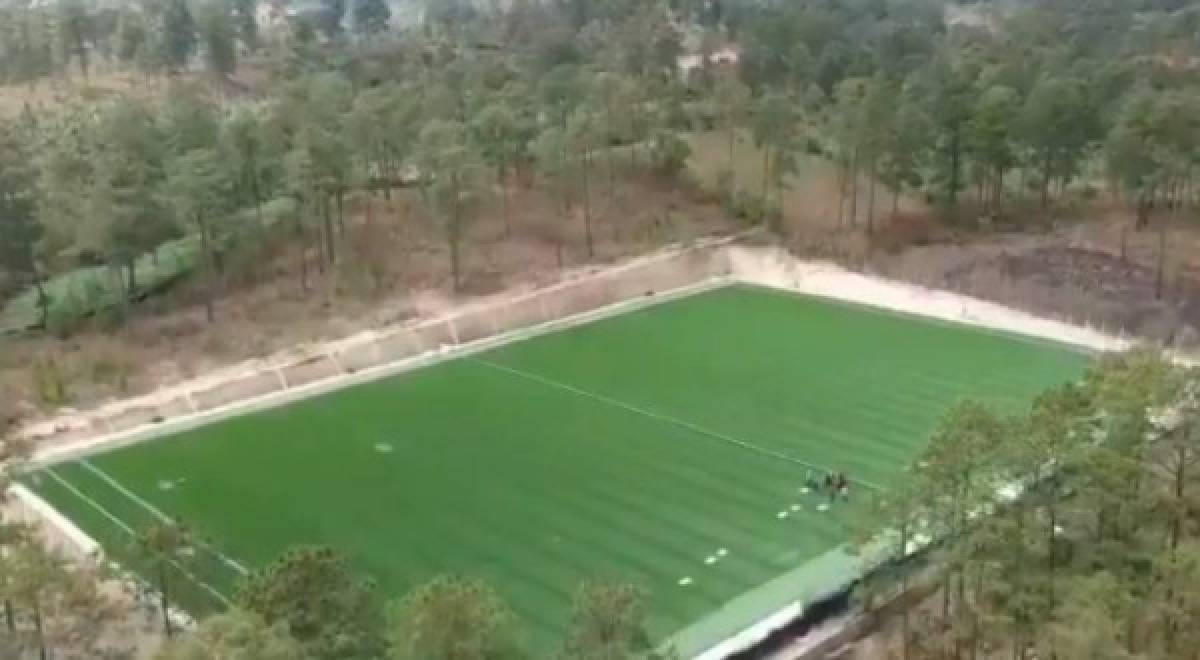 Así es la cancha sintética FIFA Pro en el Proyecto Gol de Siguatepeque
