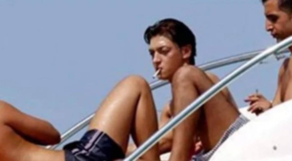 Dos del FC Barcelona y de la Juventus: Grandes futbolistas que fueron cazados fumando