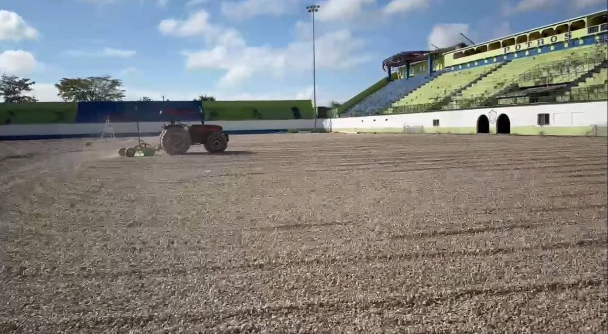 Fotos: así luce el estadio Juan Ramón Brevé Vargas luego de 3 meses de trabajos para remodelación del césped ¿Cuándo finaliza la obra?
