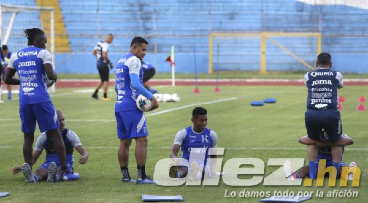 Así fue el entrenamiento de Honduras: Los tenis 'Air Jordan' de Elis, Arnold se entrena y Coito se luce