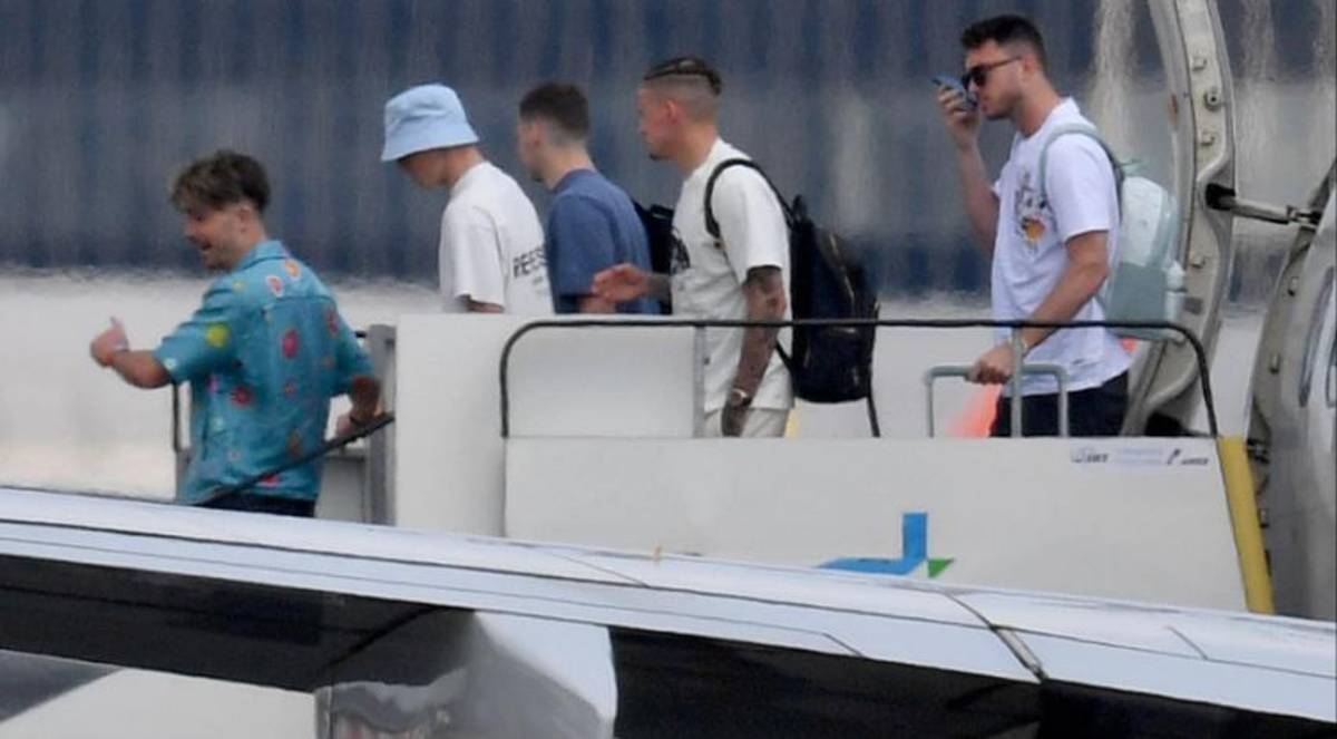 La salvaje fiesta de “Champions” del City en Ibiza: Grealish con los pantalones abajo, invitado especial y Haaland fumando