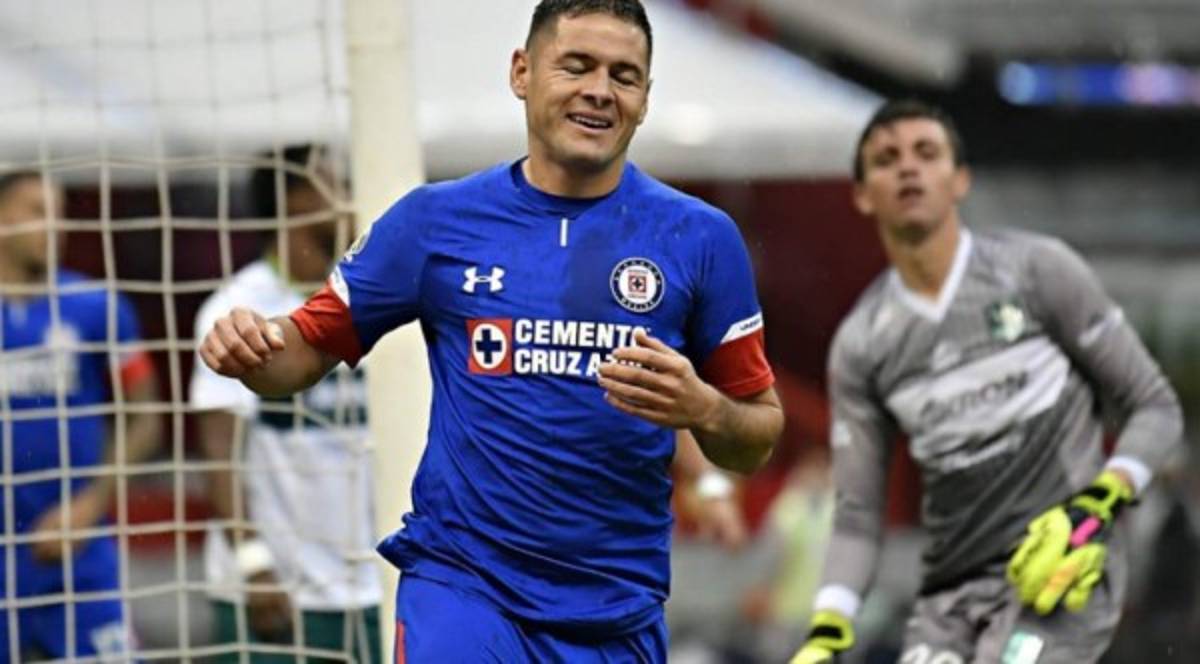 ASOMBROSO: El 11 ideal de futbolistas del continente americano