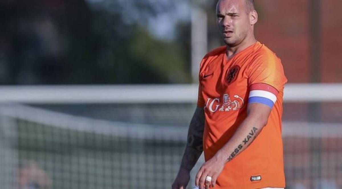 El increíble cambio físico de Wesley Sneijder a un año de su posible regreso al fútbol