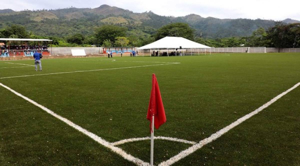 Inauguran un bonito estadio en el municipio de El Porvenir, Francisco Morazán