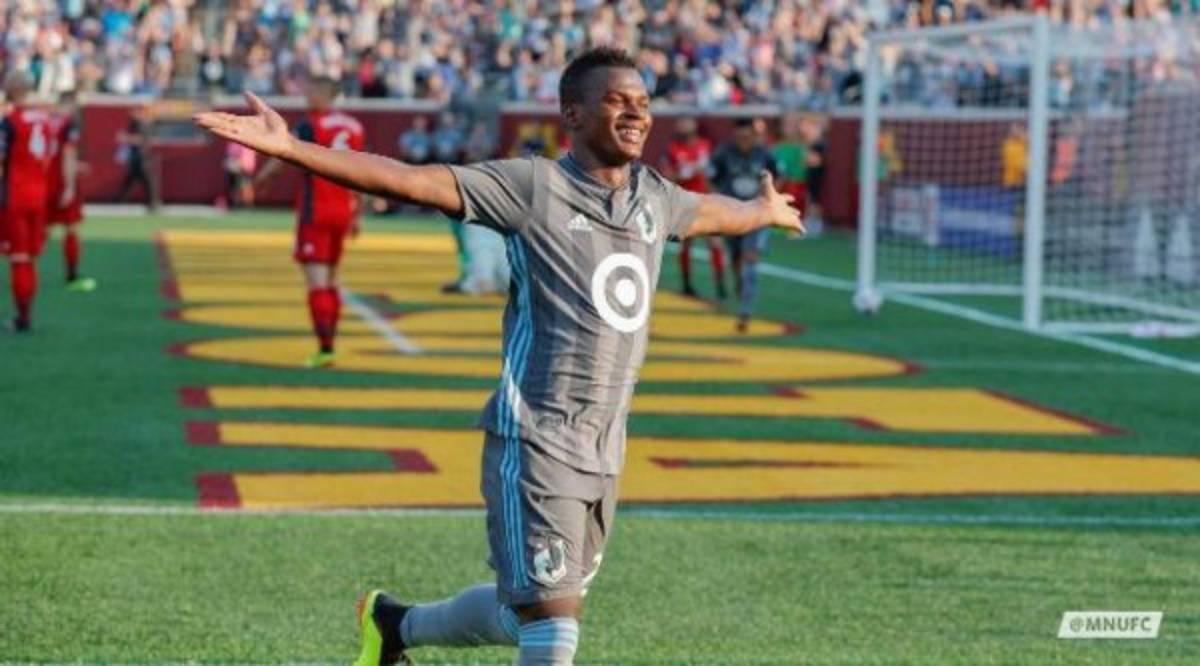 Uno más: Futbolista del Liverpool se une a la lista de jugadores que sufrieron discriminación