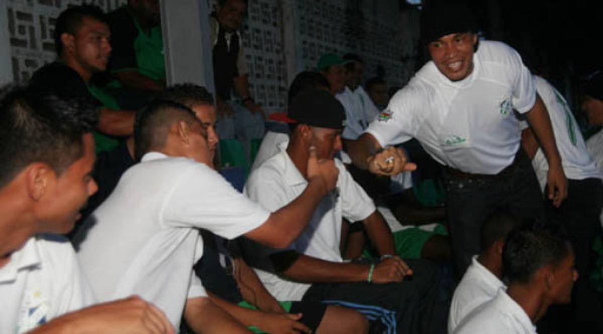 Victoria le pasó por encima al Platense