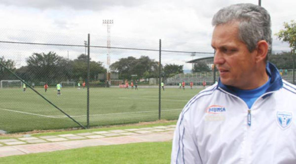 Reinaldo Rueda rompe el silencio