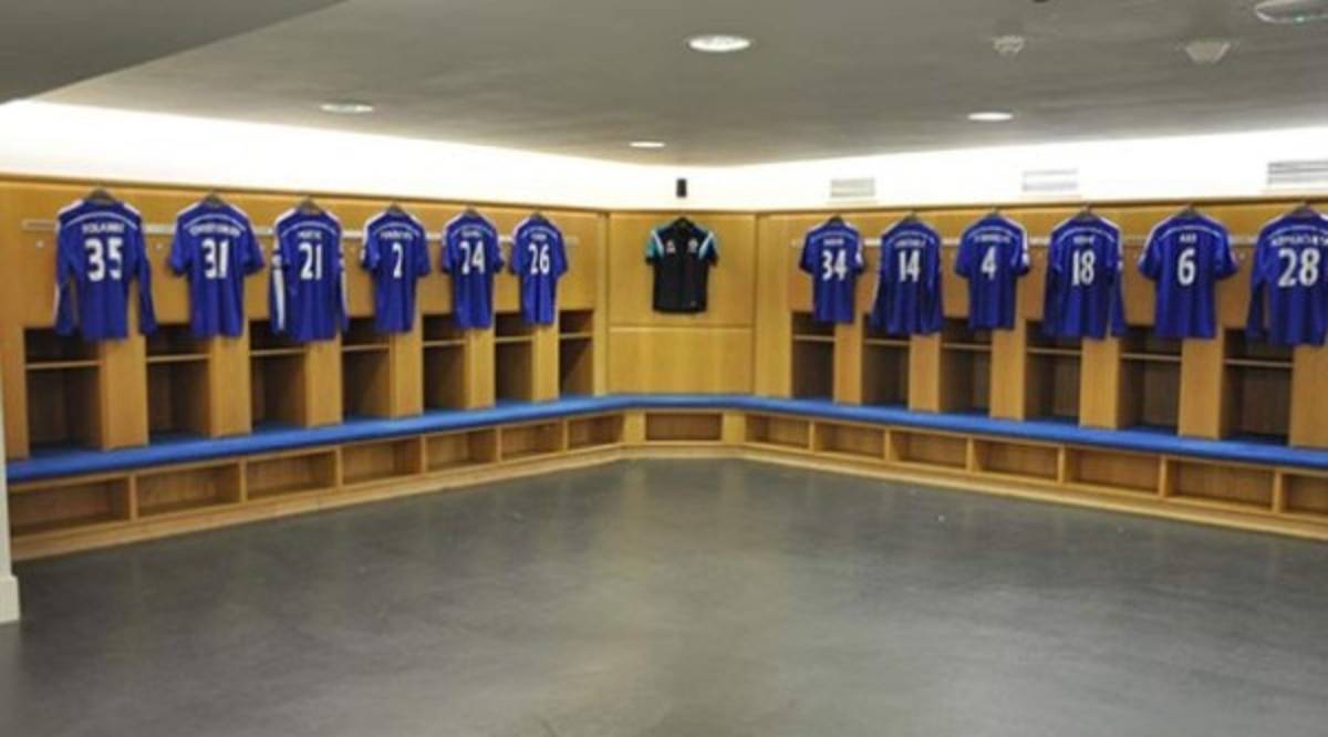 Especial: El camerino del estadio Nacional de Costa Rica y los más lujosos del mundo