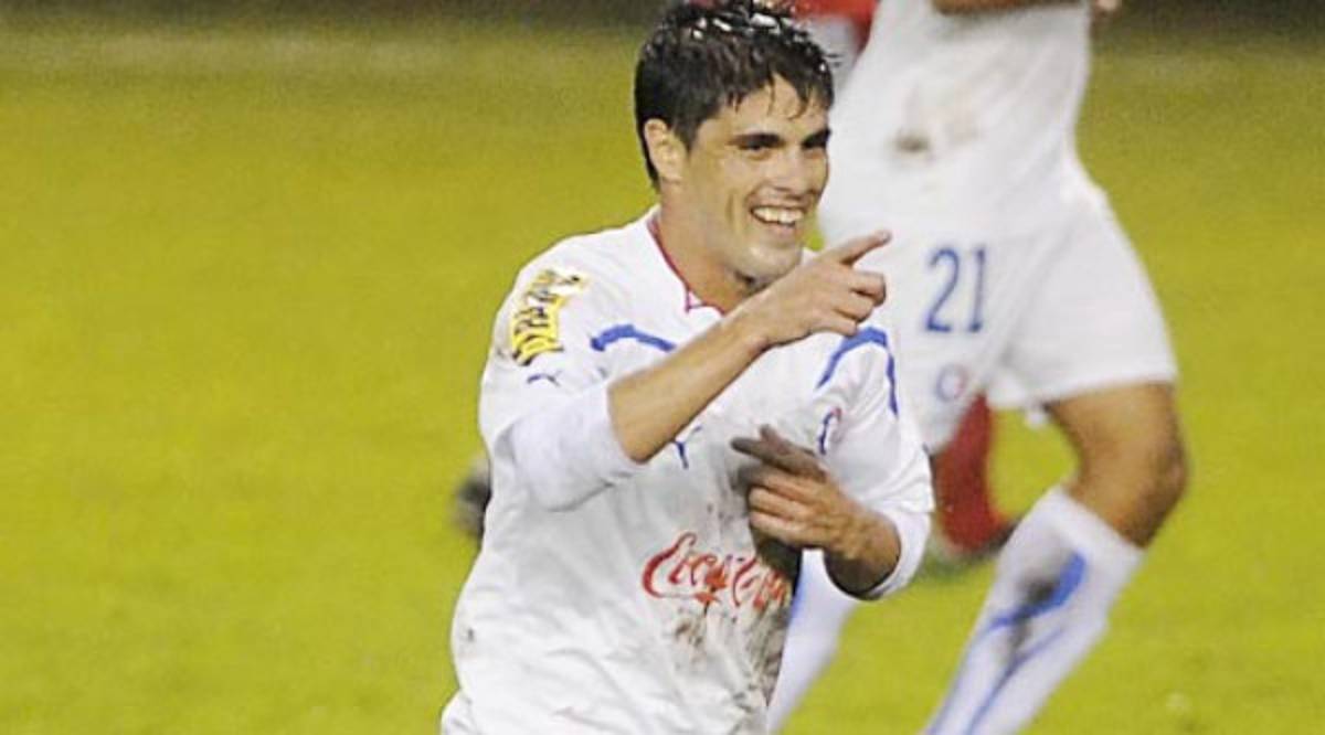 Olimpia golea al FAS y está en la cima