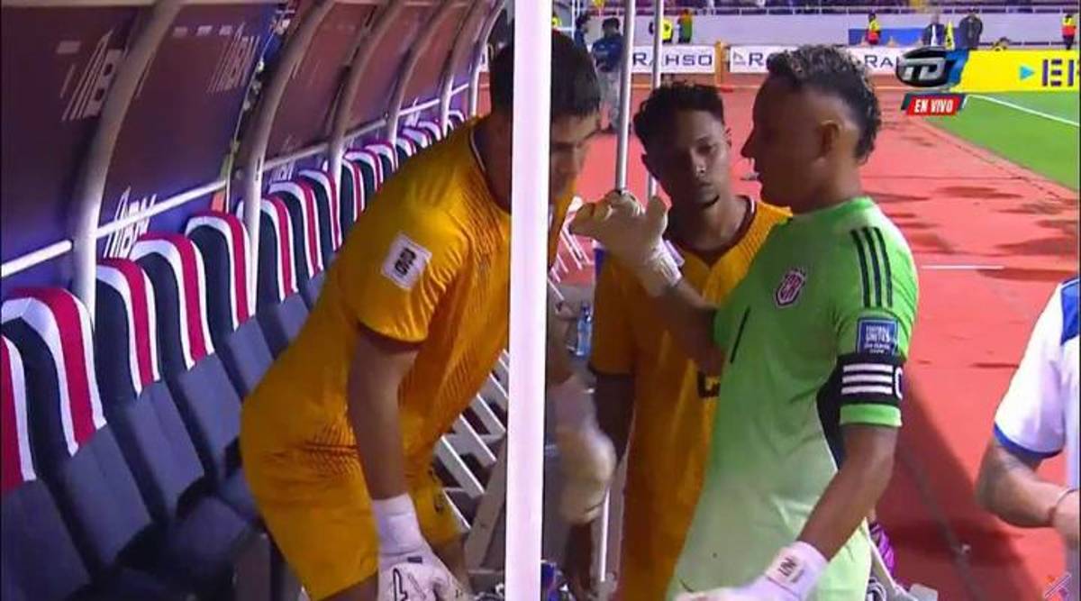 ¿Quién es el Fantasma Figueroa, el polémico técnico que quiere dejar a Honduras sin Mundial?: llamó estúpido a un periodista y su resentimiento