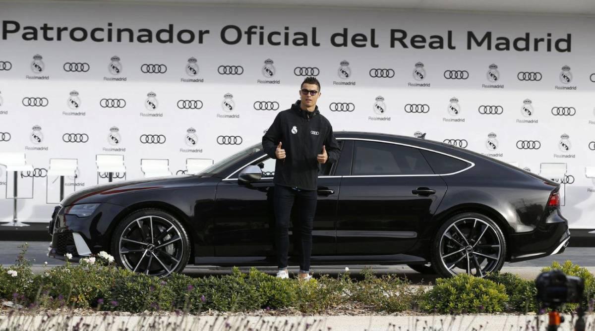 ¡Georgina le regaló una joya más! Asciende la impresionante colección de carros de Cristiano Ronaldo: un garaje galáctico