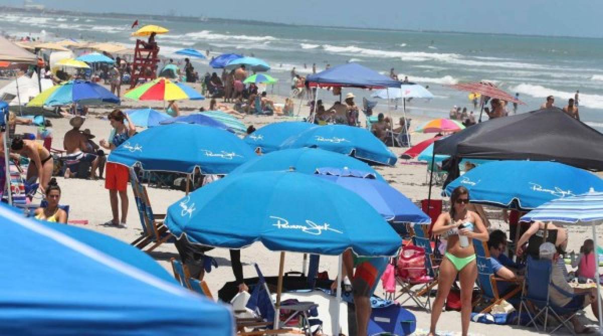 Locura en Estados Unidos: aborrotaron las playas sin importar el coronavirus y así fue captado el presidente Trump