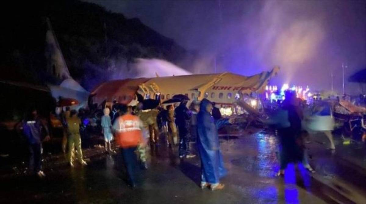 Avión con más de 170 pasajeros se parte en dos al aterrizar en la India