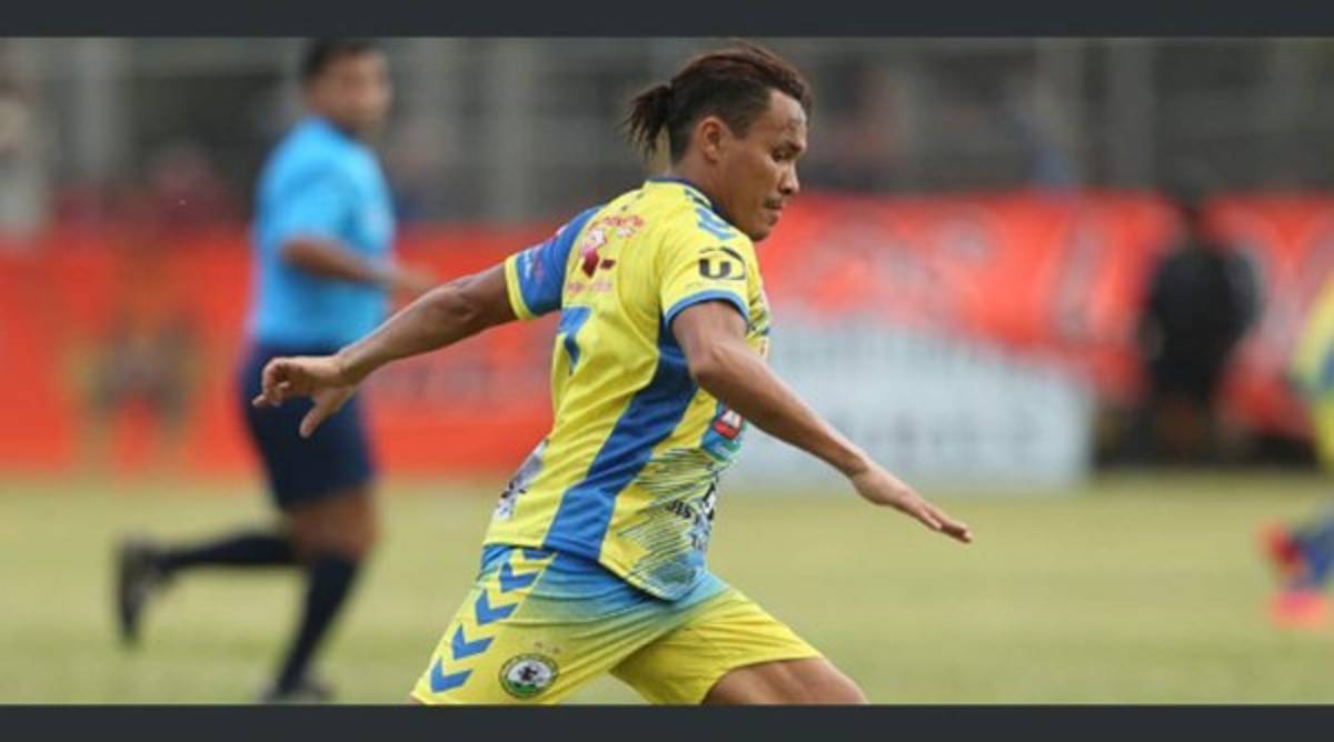 Los extraños y peculiares 'look' de Rambo de León a lo largo de su carrera  