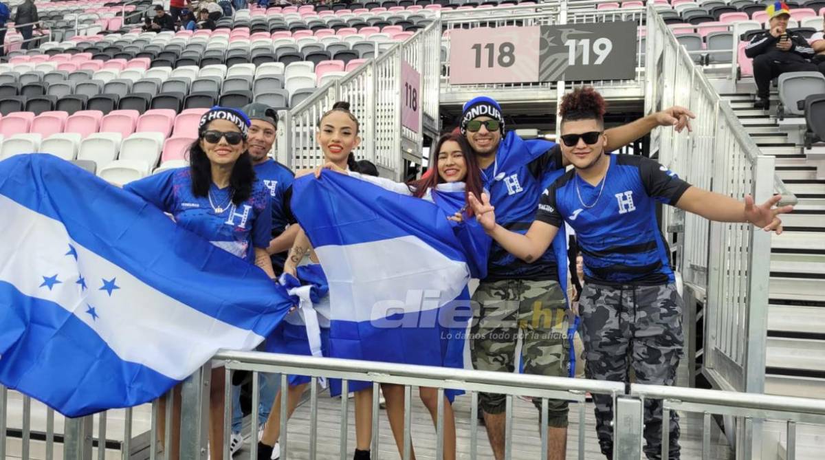 El reencuentro que se dio previo a la derrota de la ‘H’ en Florida y aficionada hondureña fue conquistada por colombiano
