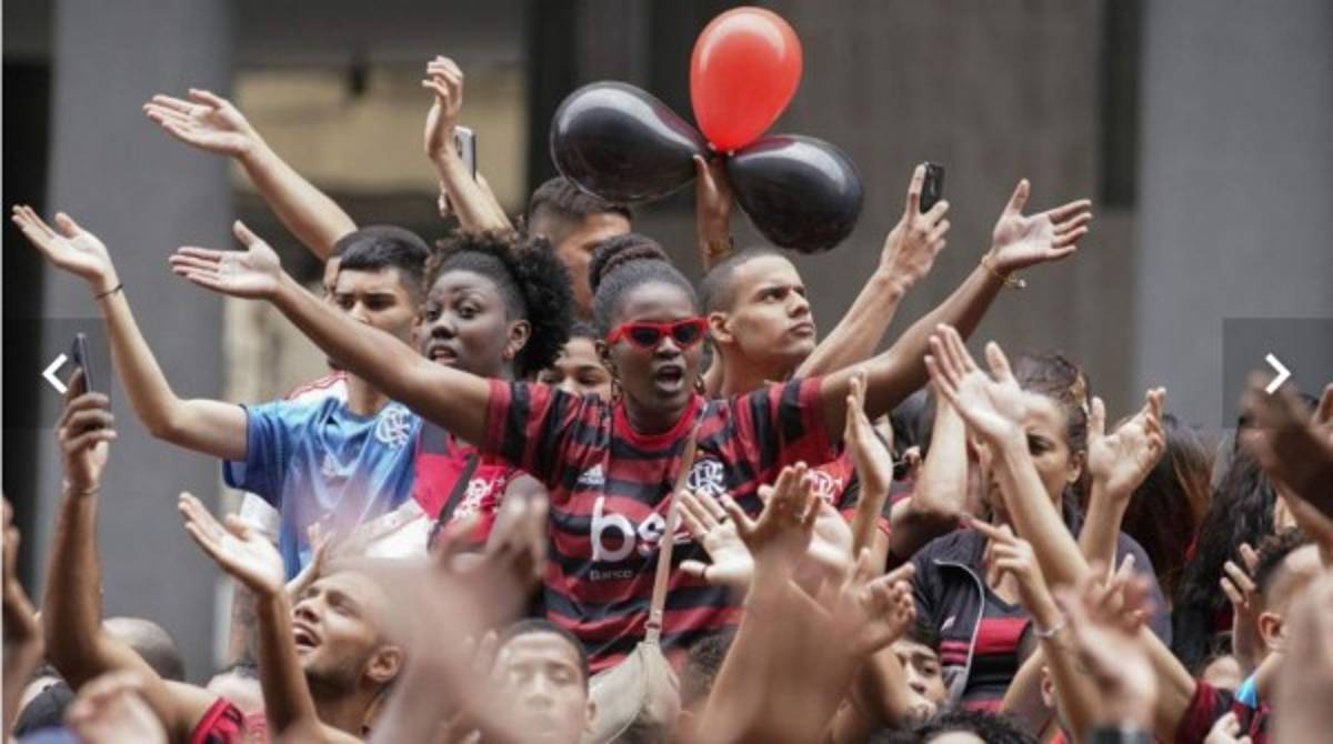 Eufórica celebración del Flamengo en Río de Janeiro tras ganar la Copa Libertadores