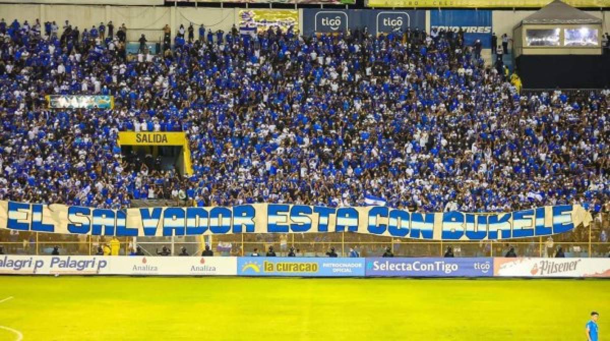 ¡Los 'jeques' y el mensaje a Bukele! Las postales de El Salvador vs. México en el Cuscatlán