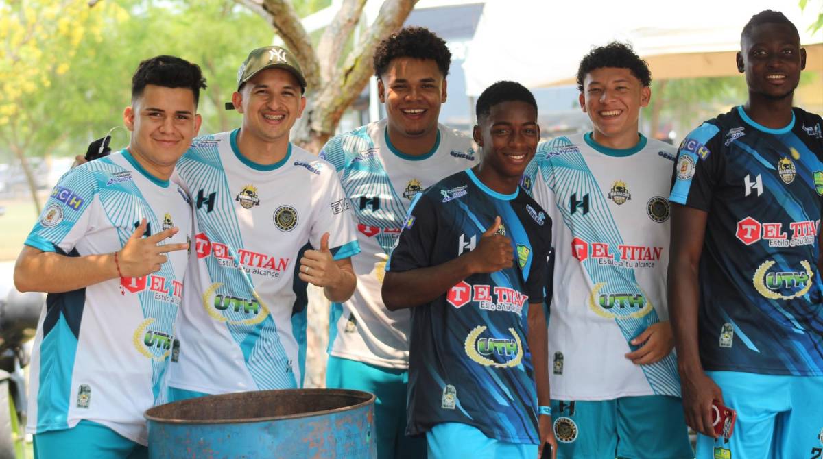 Gran fiesta y buen fútbol en la Copa Mariachi en San Pedro Sula: Rambo de León aparece y también jugadores de la Liga Nacional
