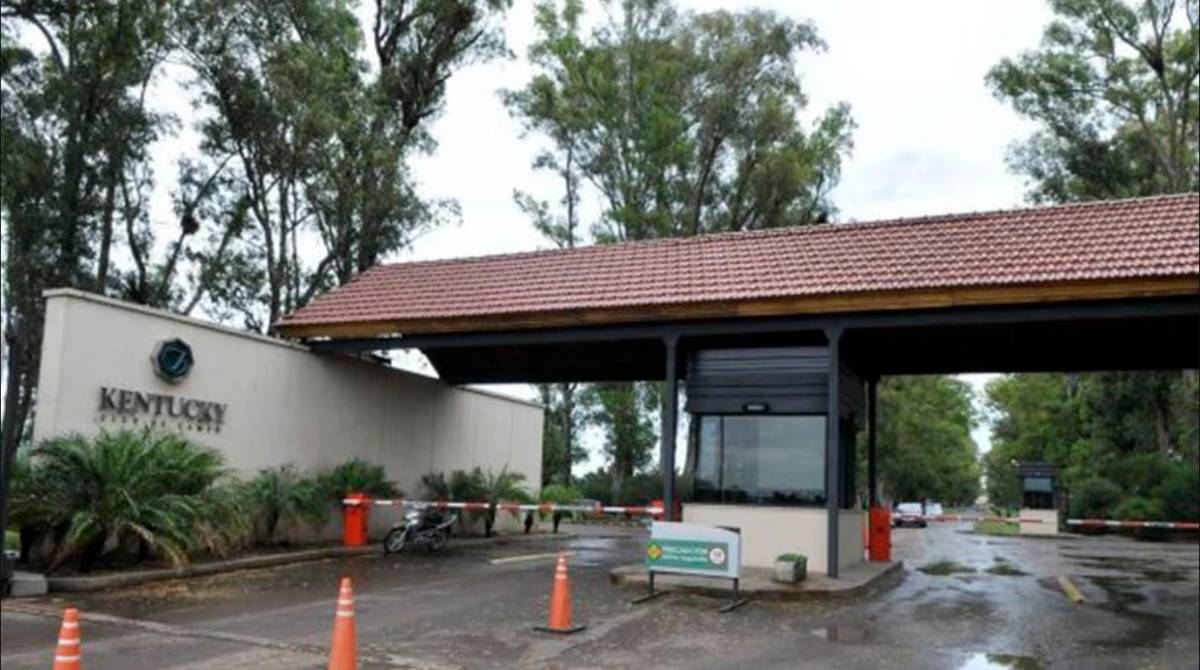 ¡Keylor Navas es vecino de Messi! Así es la exclusiva zona de Argentina donde vivirá el portero de Newell’s ¿Quiénes son los otros residentes?