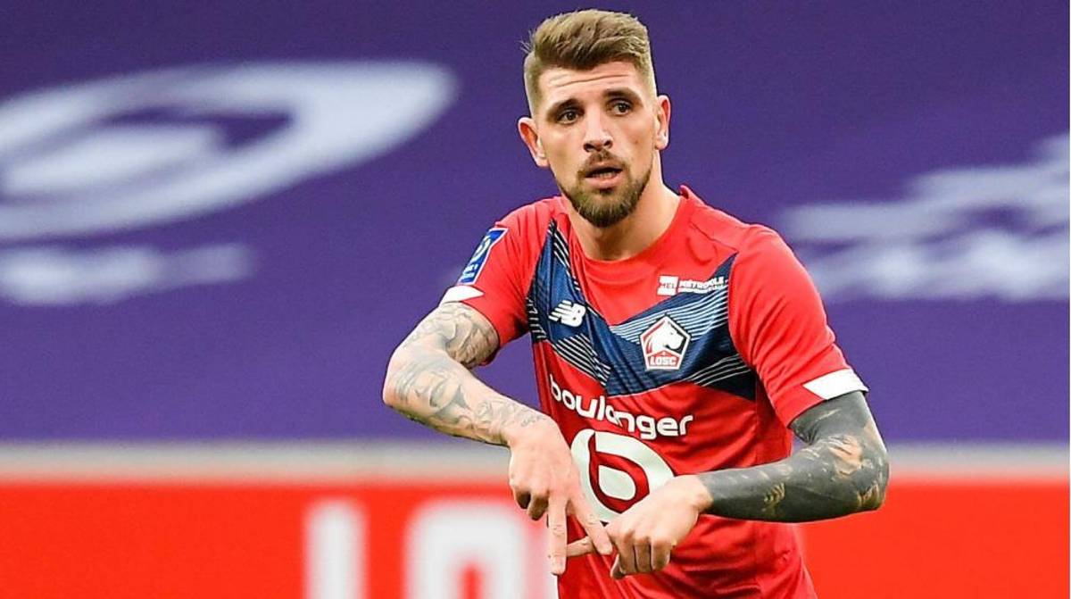 Hasta un Campeón del Mundo: los grandes futbolistas que se quedaron sin equipo tras el cierre del mercado de fichajes