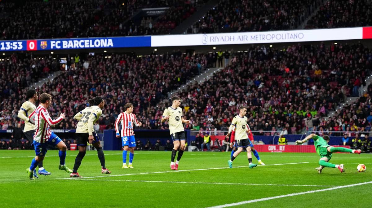 La traición de Hansi Flick, le celebró en la cara al Barcelona y la polémica arbitral en la paliza del Atlético en Copa del Rey