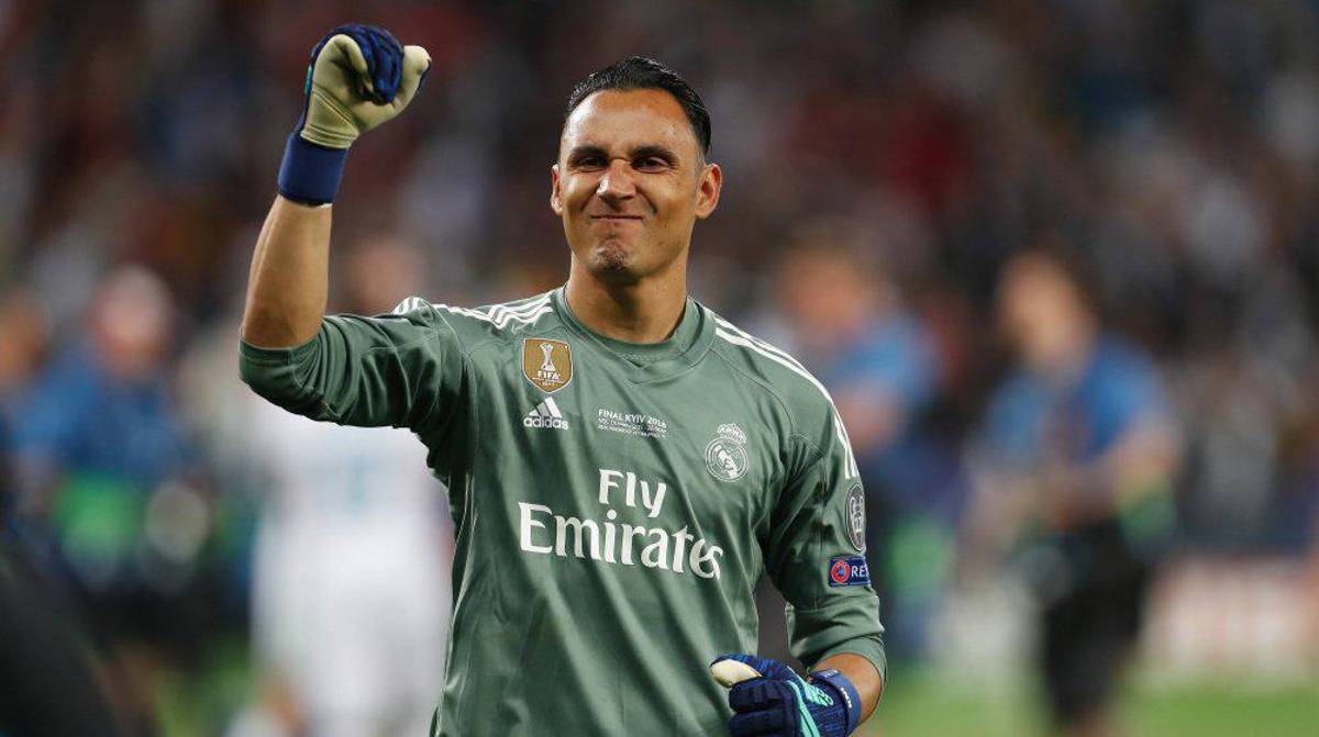 ¿Regresa Keylor Navas? Los posibles sustitutos de Courtois en el Real Madrid: el portero que está libre y levanta la mano