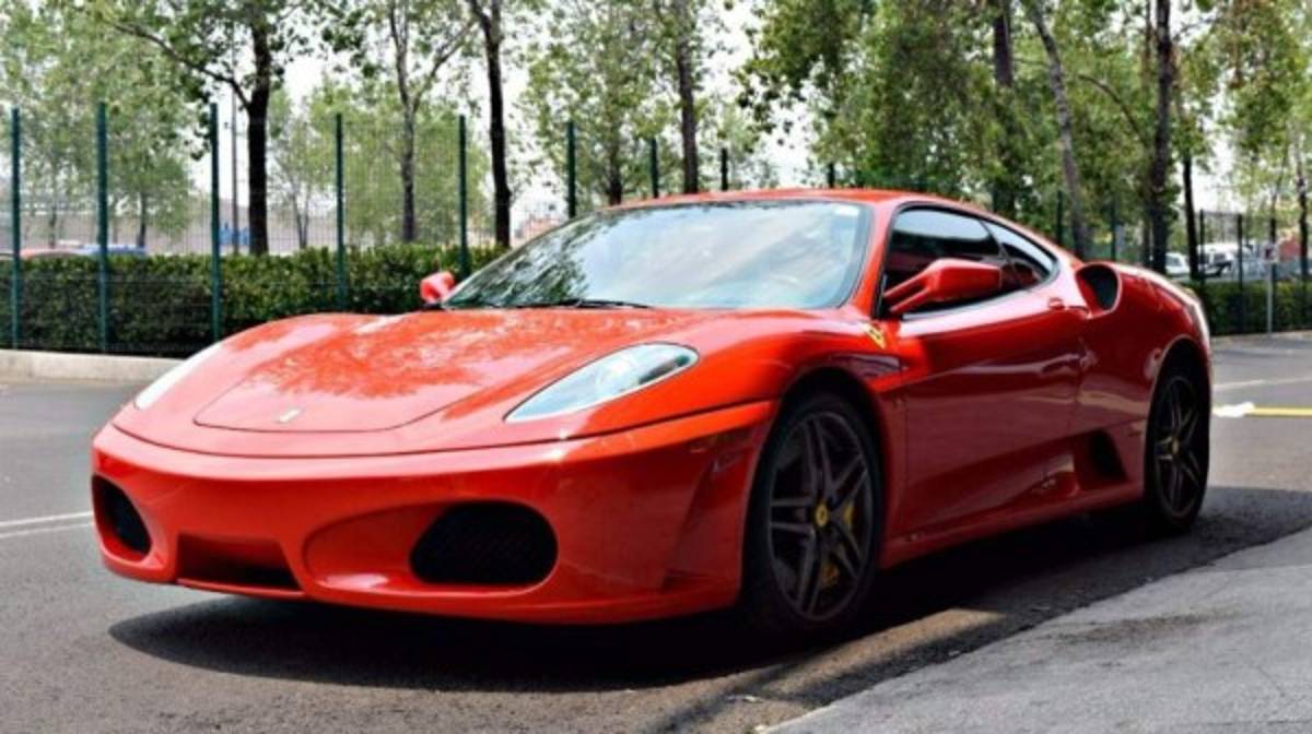 Los autos que Cristiano Ronaldo guarda como su colección