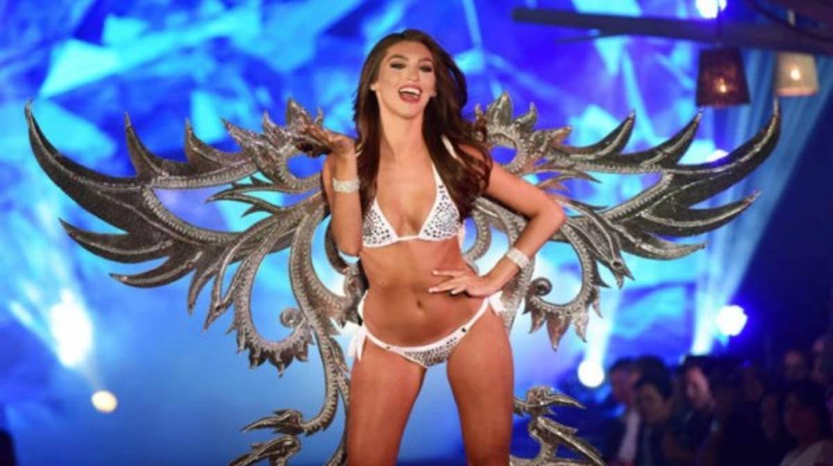 Cheerleaders de los Miami Dolphins presentan su calendario