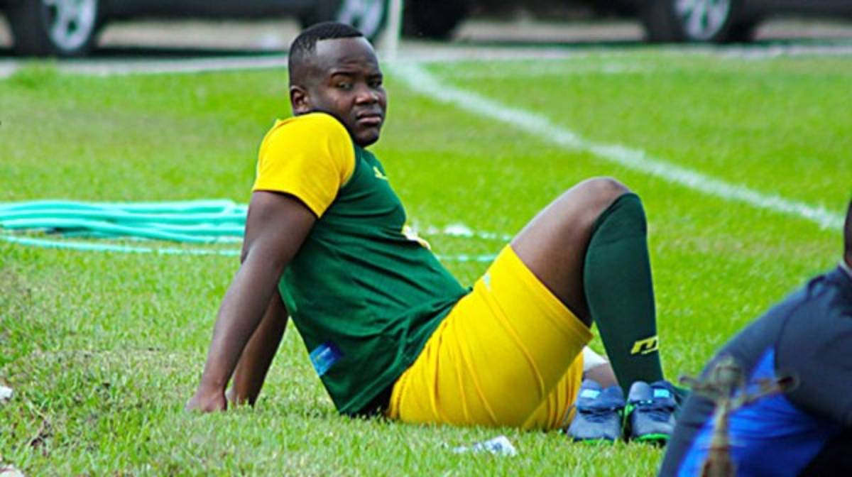 RUMORES/FICHAJES: Otro tico a España; hondureño a México y un triniteco llega a Costa Rica