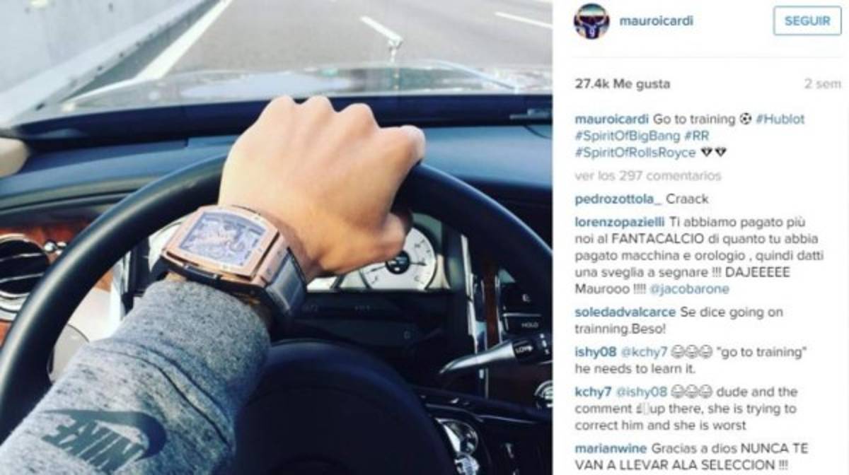 Argentino se suma a lista: Los lujos innecesarios de los futbolistas, celulares de oro y hasta islas