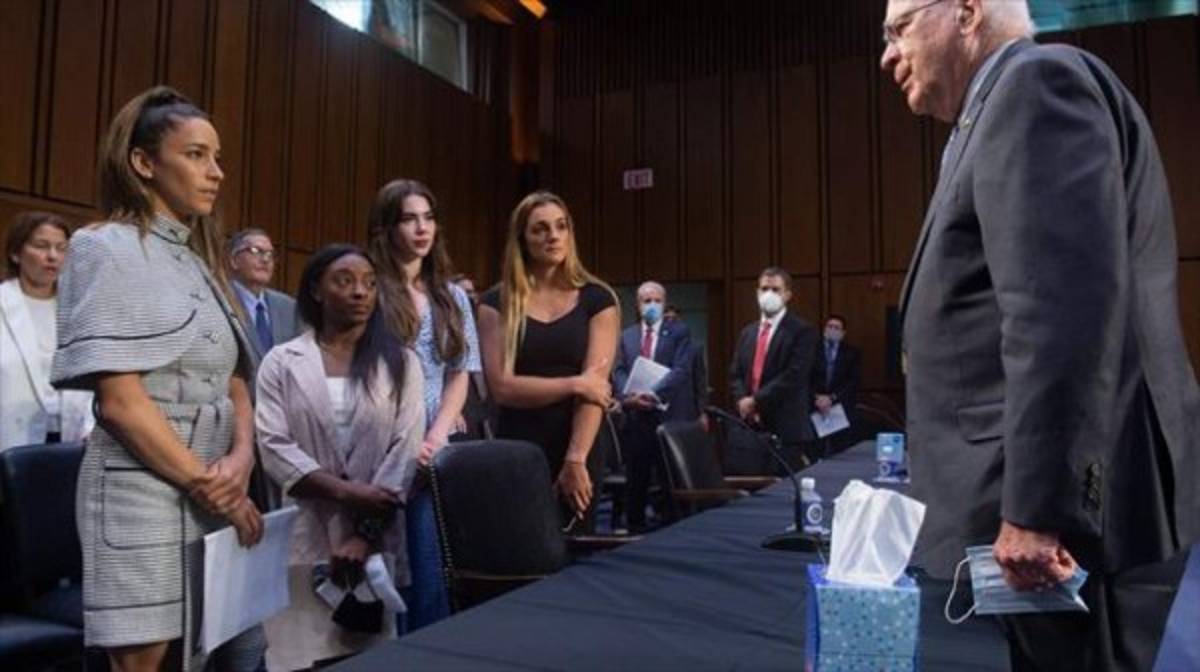 Rompe el silencio: el impactante relato de Simone Biles contra el médico que abusó de ella y culpa al FBI; 'Se hicieron de la vista gorda'