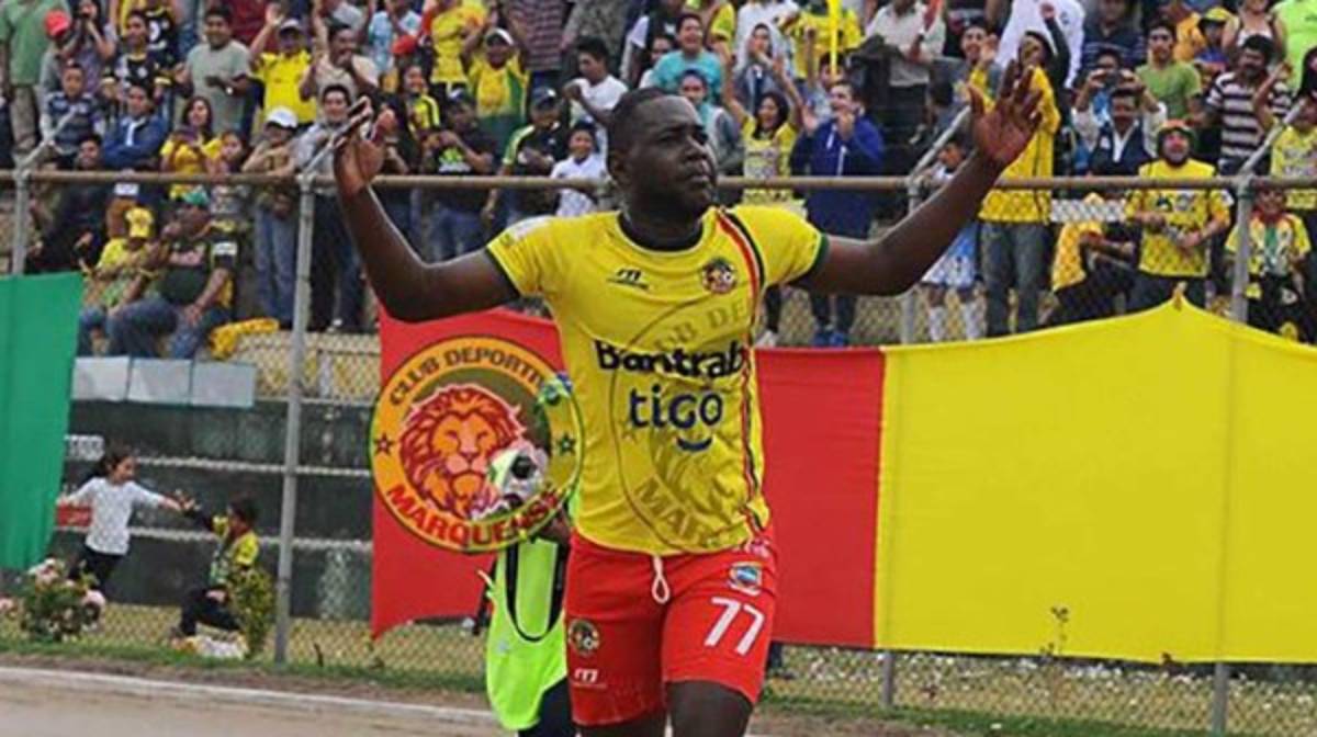 RUMORES Y FICHAJES: ¡Blas Pérez llegaría a Honduras y Costa Rica seguirá exportando!