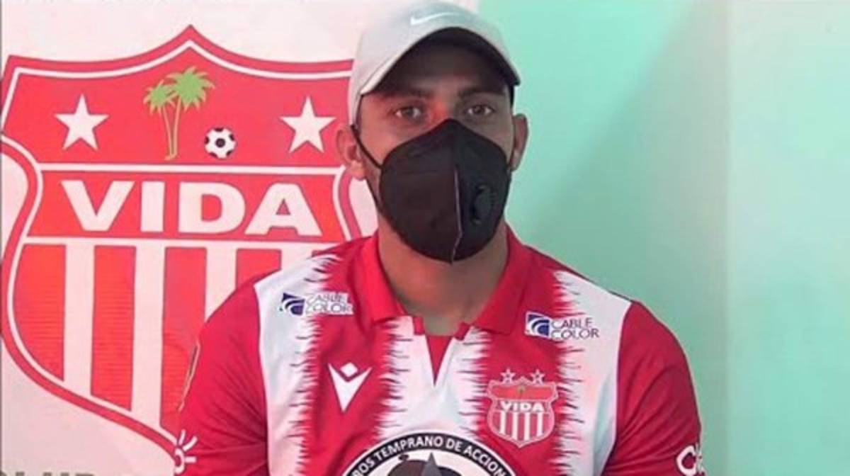 EL MERCADO: Dos fichajes más en Marathón, definido el futuro de Costly y hondureño a El Salvador