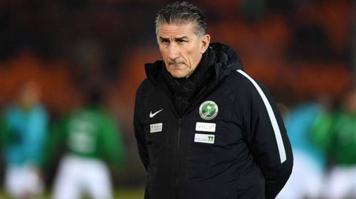 Los currículums que tuvo Fenafuth previo a contratar a Fabián Coito