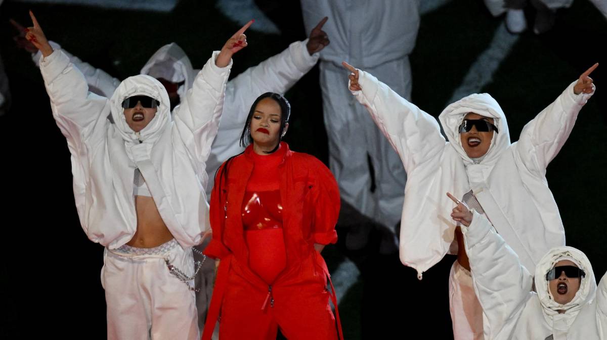 Rihanna y su presentación en el Super Bowl 2023: Así fue su aparición en el Show de medio tiempo