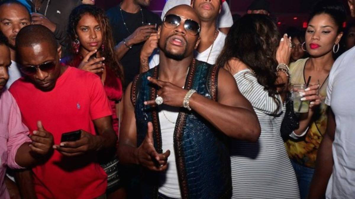Las 50 locuras y fiestas inolvidables de Floyd Mayweather Jr