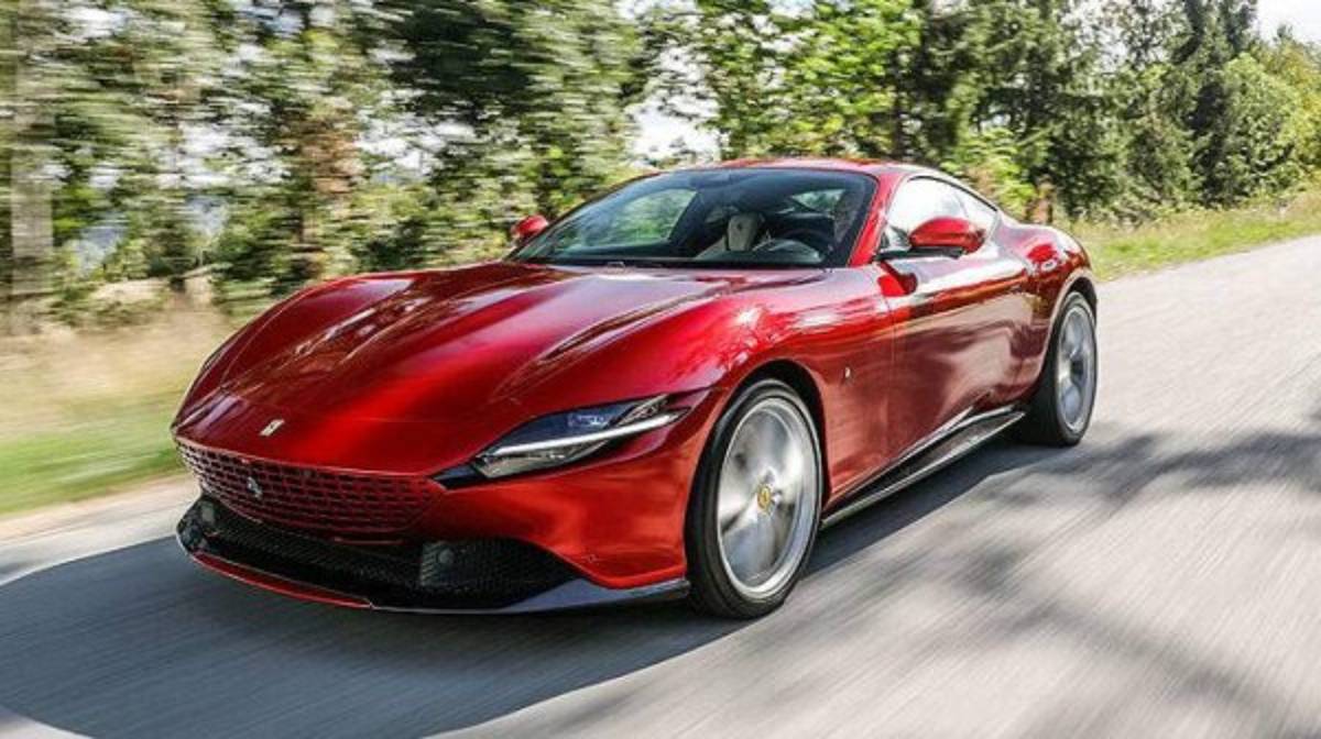 Real Madrid: El super Ferrari Roma 2020 que alucinó Thibaut Courtois por las calles de Madrid