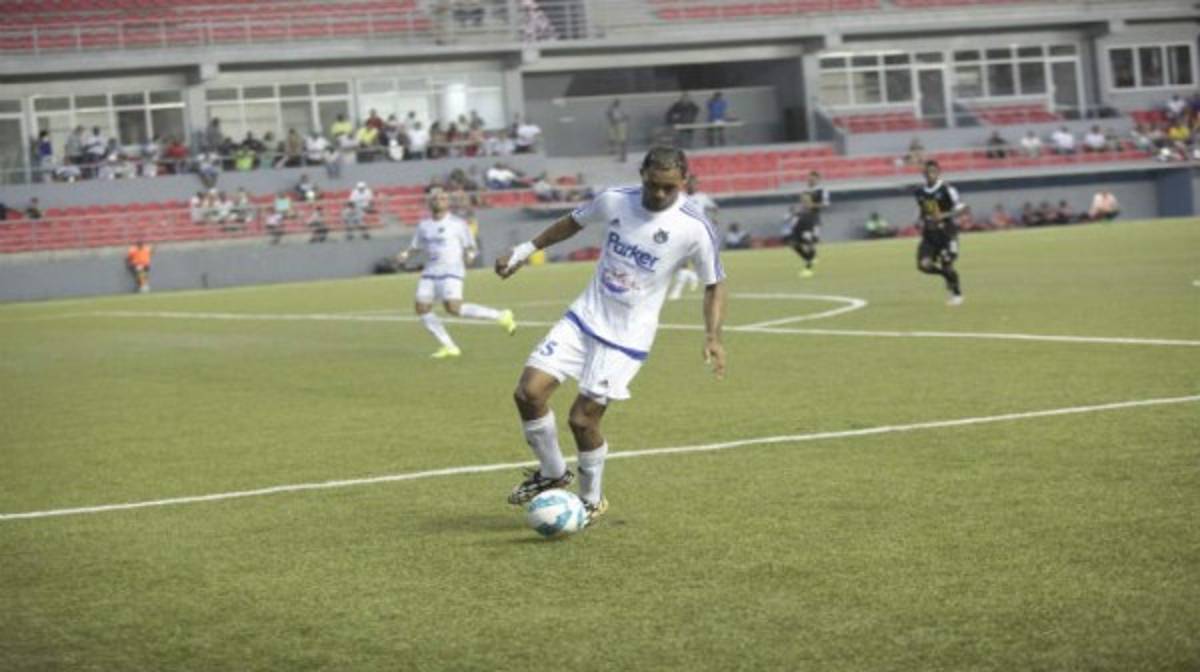 El once ideal de Centroamérica luego de la primera jornada en tres países de la región