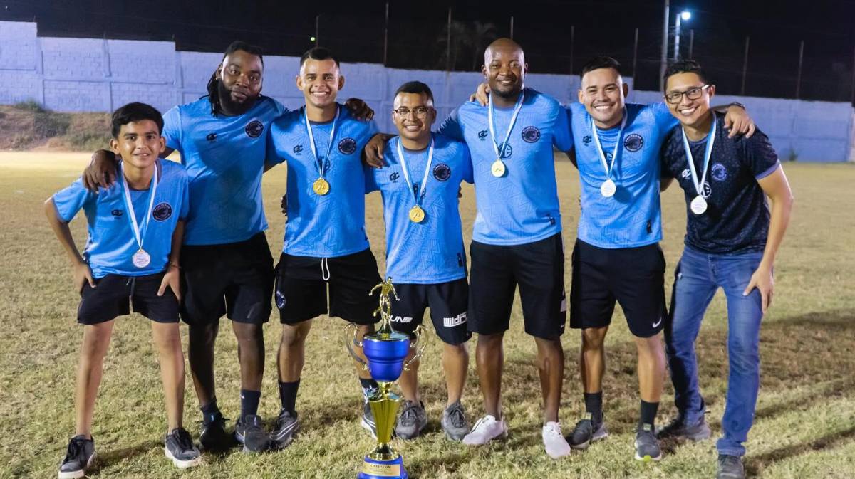 Alberth Elis, más cerca de segunda división: Panteras FC, campeón departamental en su primer torneo